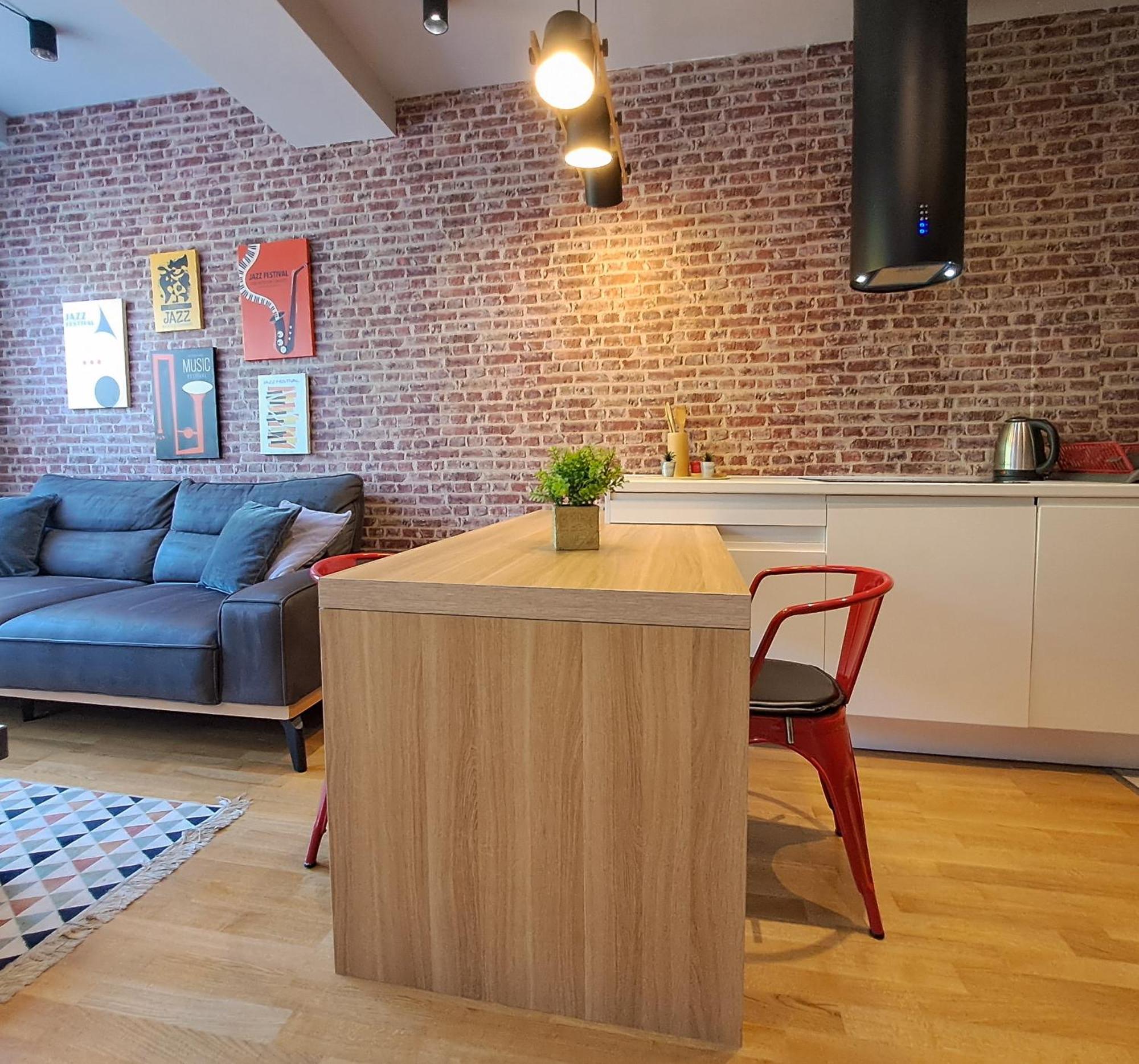 Cozy One-Bedroom Apartment At Ljubovic Park Podgorica Luaran gambar